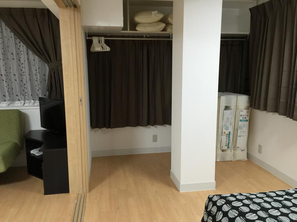 Issyuku Apartemen Tokyo